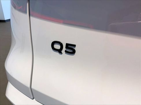 Used 2025 Audi Q5 Premium w/ Convenience Package AWD/4WD image 18