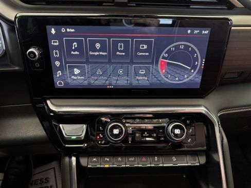 Used 2025 GMC Sierra 1500 Denali Ultimate image 24