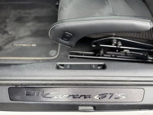 Used 2024 Porsche 911 Carrera GTS image 16