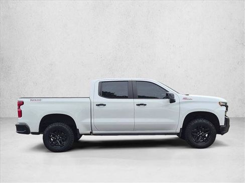 Used 2022 Chevrolet Silverado 1500 LT Trail Boss w/ Convenience Package II AWD/4WD image 4