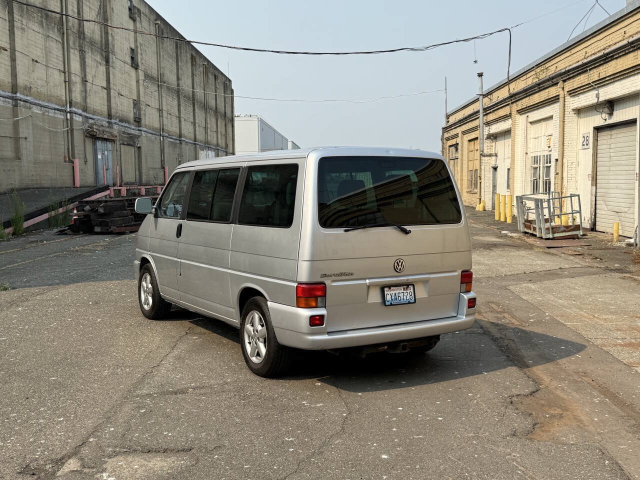 Used 2003 Volkswagen Eurovan MV FWD image 42