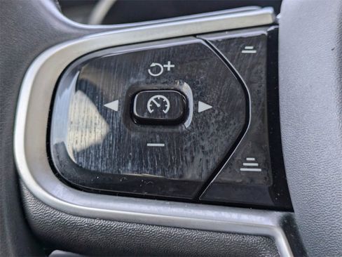 Used 2022 Volvo XC90 T6 Inscription w/ Climate Package image 28