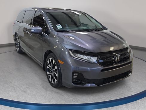 Certified 2025 Honda Odyssey Elite image 4