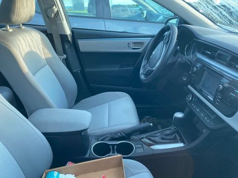 Used 2016 Toyota Corolla LE FWD image 7