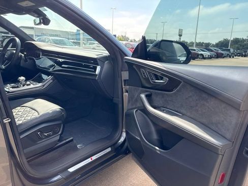 Used 2022 Audi SQ8 Prestige w/ Prestige Package AWD/4WD image 42