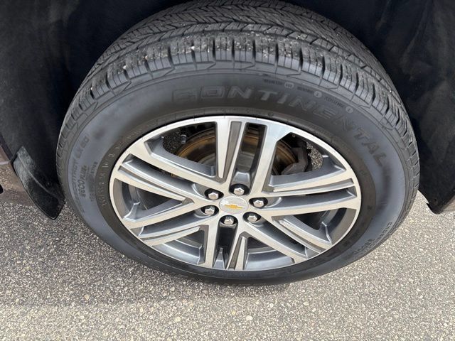 Certified 2023 Chevrolet Traverse High Country AWD/4WD image 9