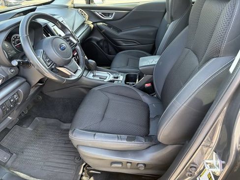 Used 2020 Subaru Forester Premium AWD/4WD image 14