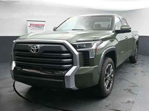 Used 2023 Toyota Tundra Limited AWD/4WD image 4