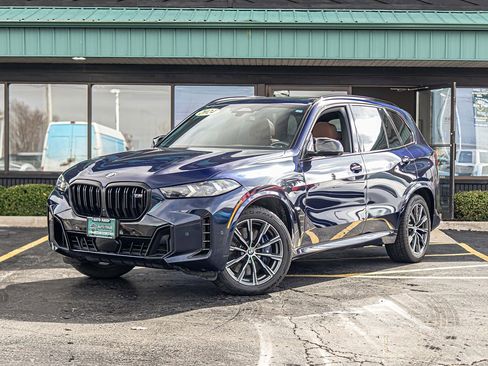Used 2024 BMW X5 M60i w/ Climate Comfort Package image 5