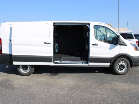 New 2026 Ford Transit 250 Low Roof w/ Load Area Protection Package RWD image 16