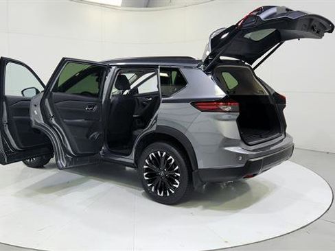 New 2026 Nissan Rogue Dark Armor FWD image 31