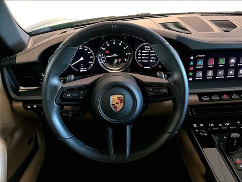 Used 2022 Porsche 911 Carrera image 16