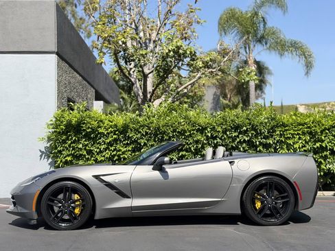 Used 2016 Chevrolet Corvette Stingray Convertible w/ 2LT Preferred Equipment Group image 5