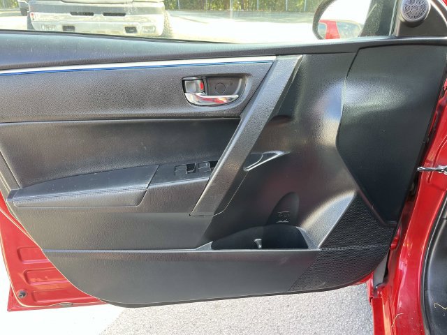 Used 2016 Toyota Corolla S Premium FWD image 24