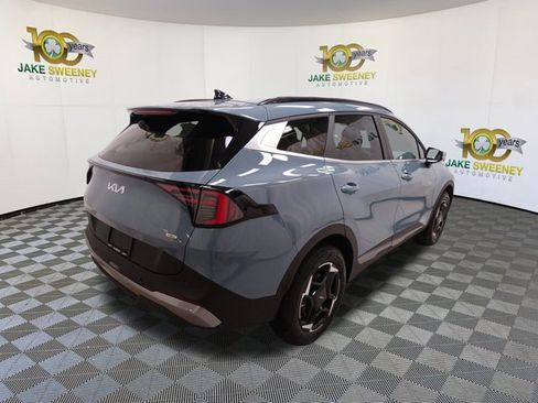 Used 2026 Kia Sportage EX w/ EX Panoramic Sunroof Package image 10