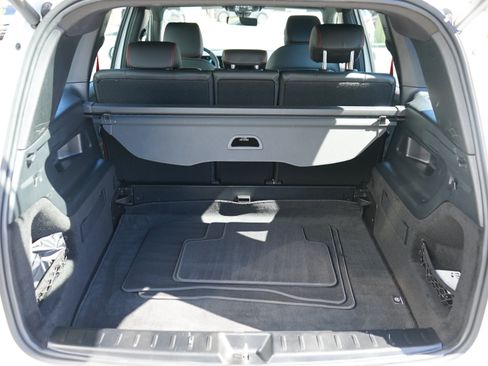 Used 2023 Mercedes-Benz GLB 35 AMG 4MATIC w/ Premium Package image 13
