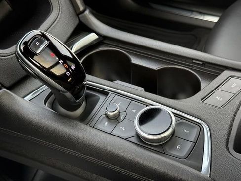 Certified 2022 Cadillac XT5 Sportv w/ Technology Package image 21