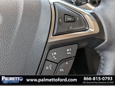 Used 2024 Ford Edge SEL image 26