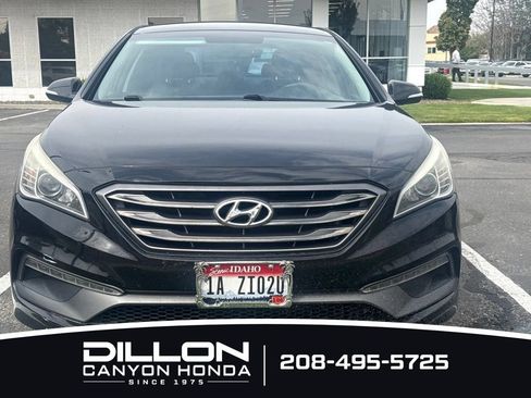 Used 2015 Hyundai Sonata Sport w/ Option Group 04 FWD image 9
