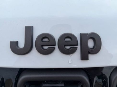 New 2026 Jeep Compass Limited image 10