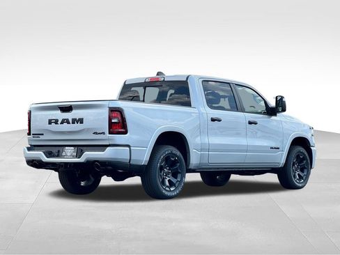 New 2026 RAM 1500 4x4 Crew Cab image 7