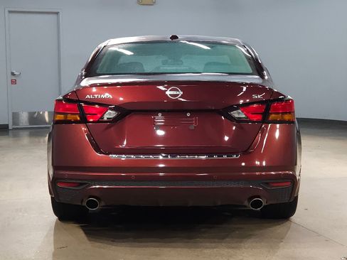 Used 2023 Nissan Altima 2.5 SL image 6