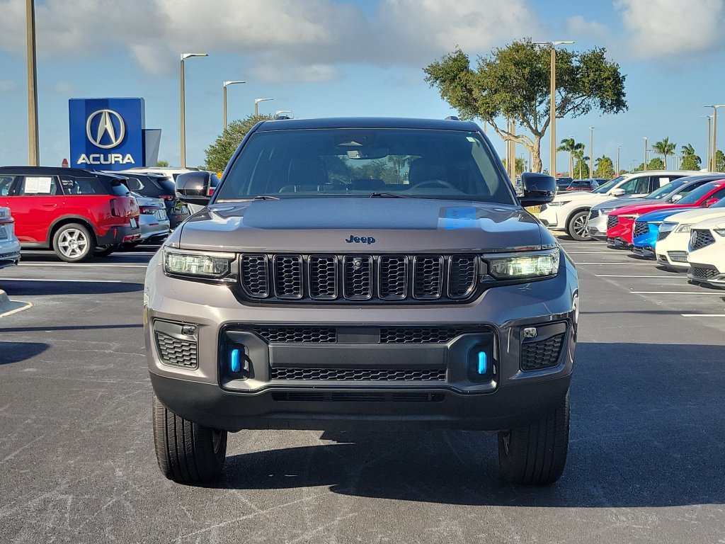 Used 2022 Jeep Grand Cherokee Trailhawk AWD/4WD image 2