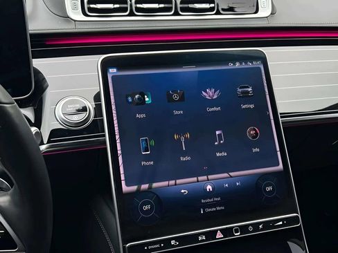 Used 2021 Mercedes-Benz Maybach S 580 4MATIC image 21