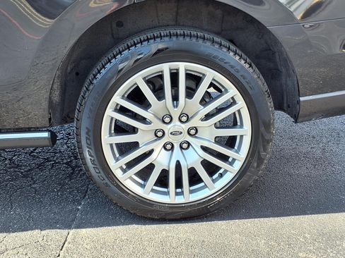 Certified 2024 Ford Expedition Limited AWD/4WD image 10