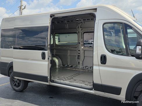 New 2026 RAM ProMaster 2500 w/ Quick Order Package 22H SLT+ FWD image 4