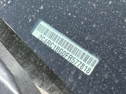 Used 2015 Chrysler Town & Country Touring w/ Driver Convenience Group FWD image 12