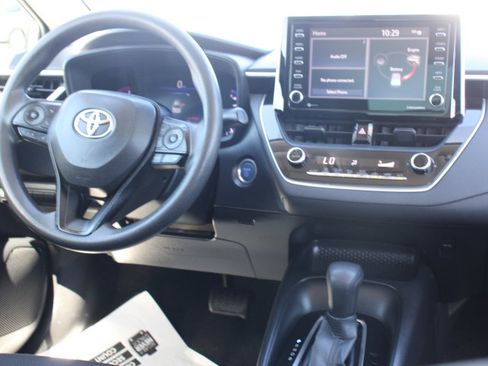 Used 2021 Toyota Corolla LE w/ Carpet Mat Package (TMS) image 21