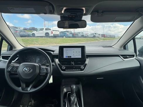 Used 2024 Toyota Corolla LE image 11