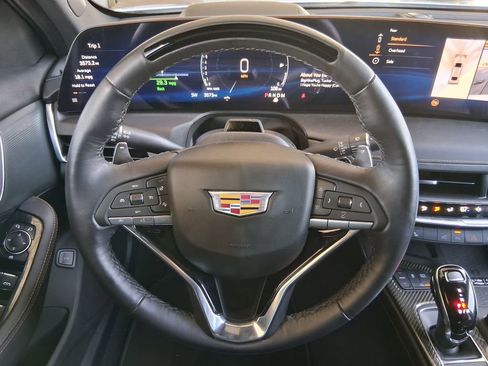 Used 2025 Cadillac CT5 Sport RWD image 10