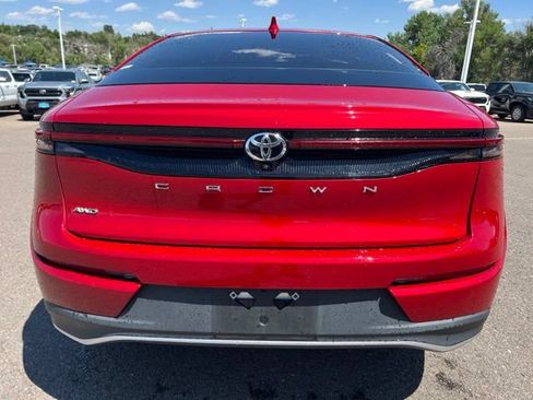 Used 2023 Toyota Crown AWD/4WD image 5