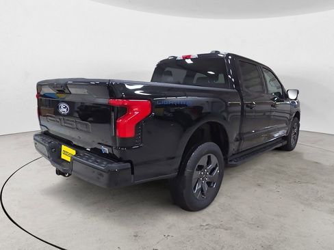 New 2025 Ford F150 Lightning Flash AWD/4WD image 5