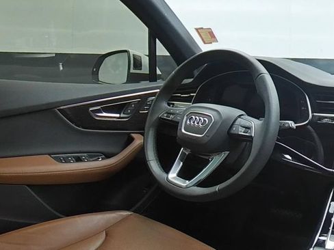 Used 2023 Audi Q7 3.0T Prestige w/ Prestige Package AWD/4WD image 18