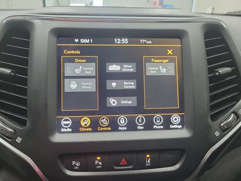 Certified 2023 Jeep Cherokee Altitude Lux AWD/4WD image 40