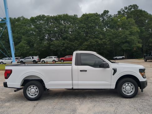 Certified 2025 Ford F150 XL RWD image 2