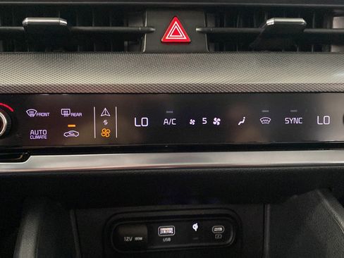 Used 2023 Kia Sportage SX AWD/4WD image 18