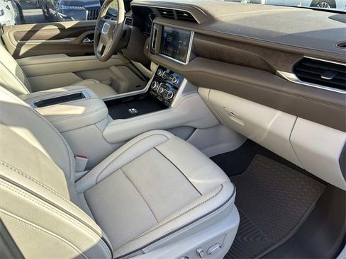 Used 2021 GMC Yukon Denali w/ Max Trailering Package image 33