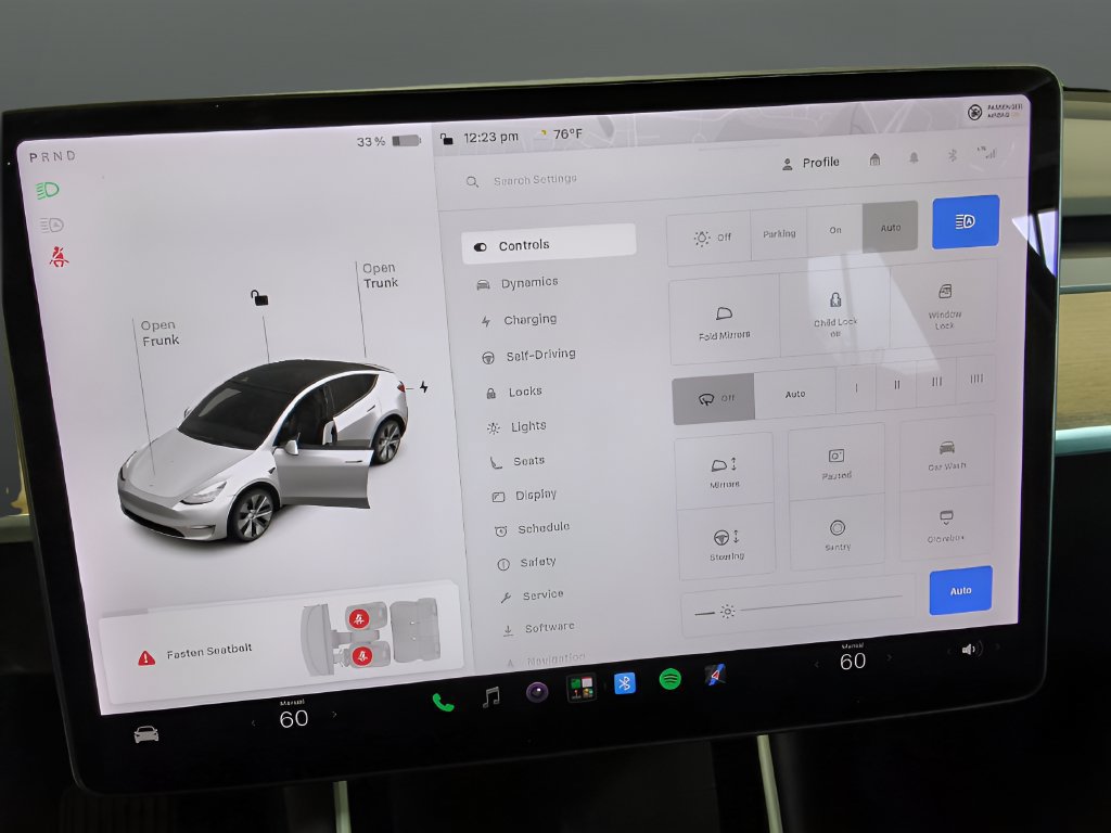 Used 2020 Tesla Model Y Long Range AWD/4WD image 22