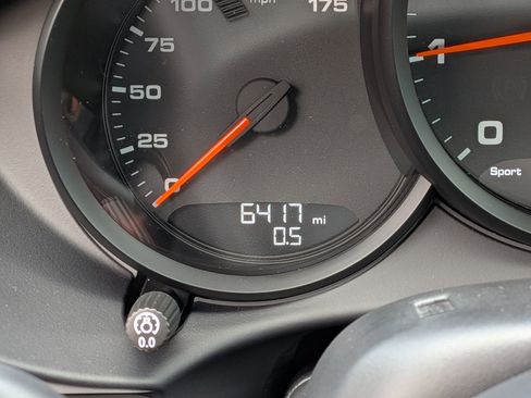 Certified 2024 Porsche 718 Cayman RWD image 12