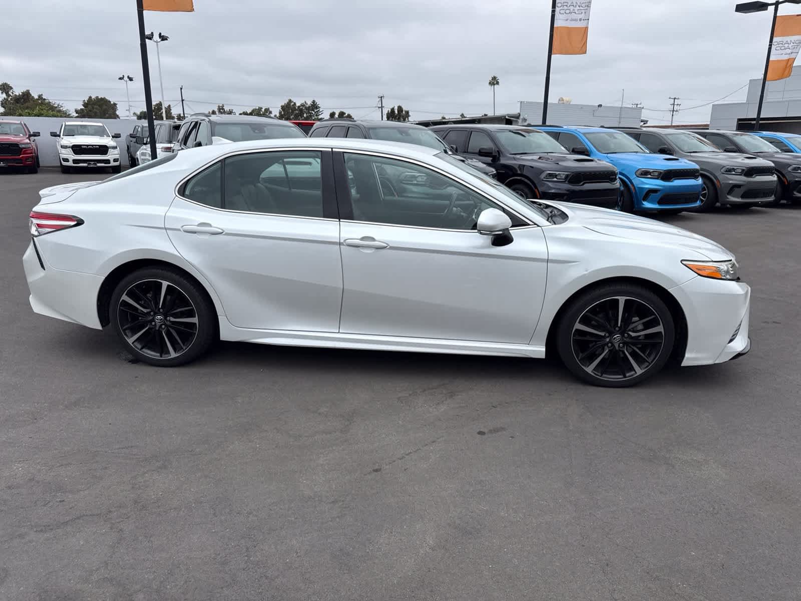 Used 2020 Toyota Camry XSE w/ Carpet Mat Package FWD image 11