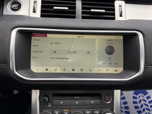 Used 2017 Land Rover Range Rover Evoque HSE image 19