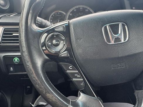 Used 2017 Honda Accord EX-L image 20