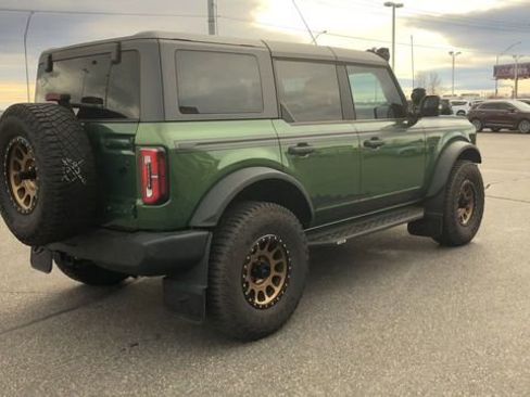 Used 2022 Ford Bronco Wildtrak image 8