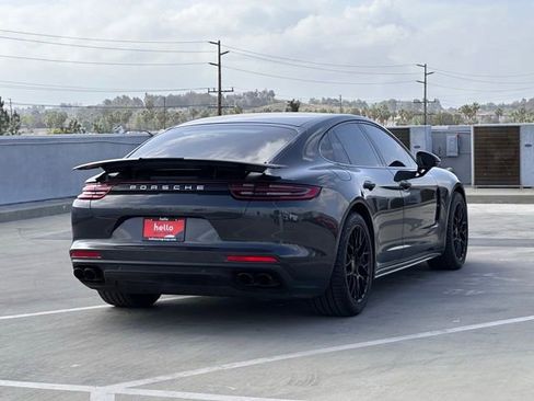 Used 2017 Porsche Panamera Turbo w/ Sport Package AWD/4WD image 32