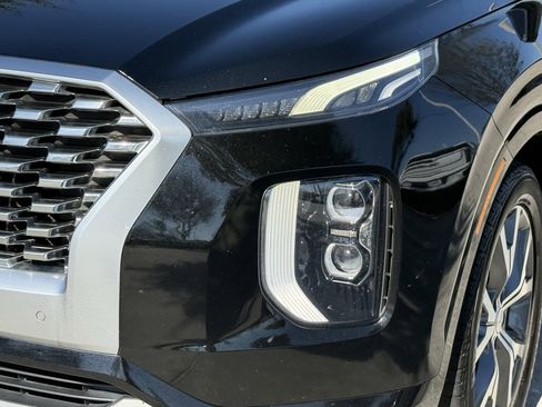 Used 2021 Hyundai Palisade Limited image 11