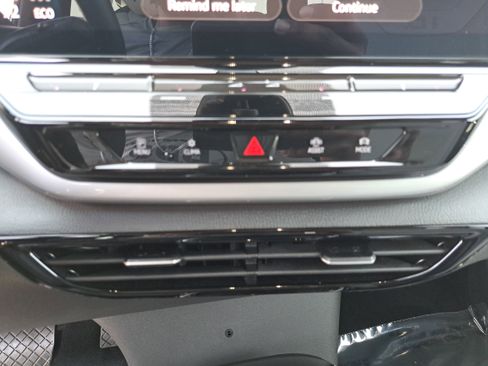 Used 2024 Volkswagen ID.4 S RWD image 21